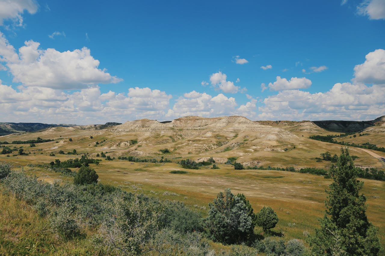North Dakota: A Travel Guide Through the Peace Garden State